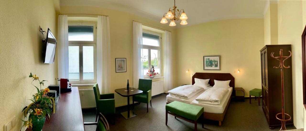 Apartmenthaus Stadt Metz Dresda Esterno foto